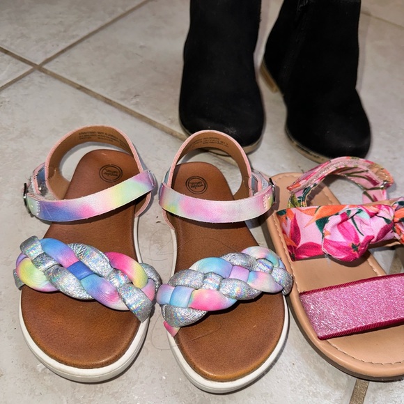 Toddler Girl Sandals and Boots Bundle Size 7 - Picture 3 of 4